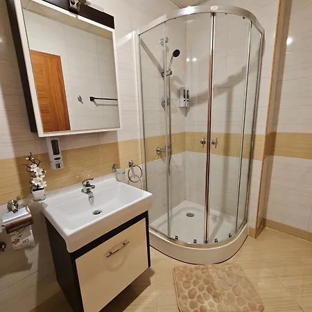 Private In Prestige 公寓 圣弗拉斯